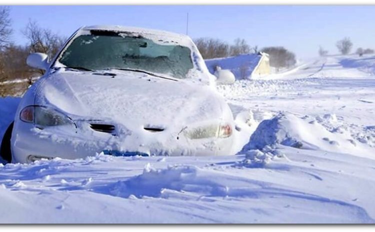  Kitul de urgenta auto | Lucruri necesare pe timpul iernii